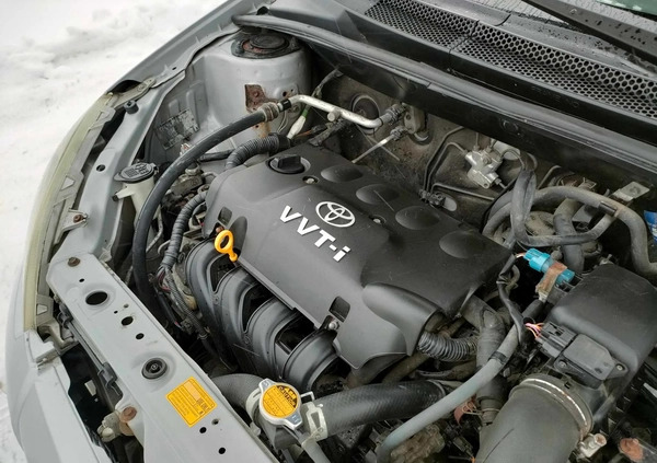 Toyota Yaris cena 5999 przebieg: 212121, rok produkcji 2000 z Rzeszów małe 631